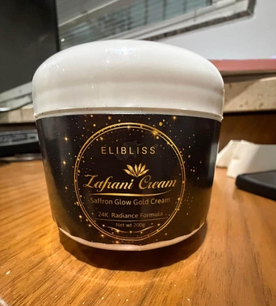 Saffron Glow Gold Cream 100 Gms Each(Pack Of 3)